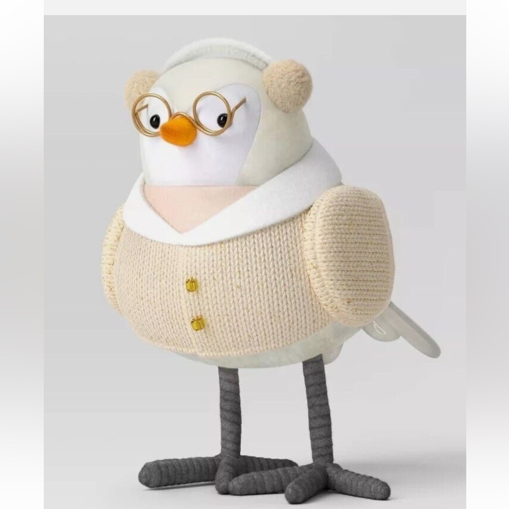 Featherly Friends Heiwa Fabric Christmas
Bird Figurine Wearing Glasses new